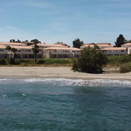 Marina Di Bravone - 6 Personnes * Linguizzetta