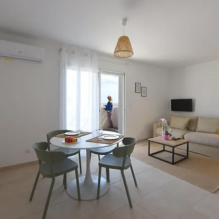 Marina Di Bravone - 6 Personnes Appartement Linguizzetta